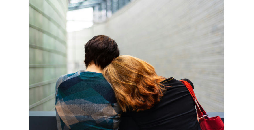 Ich kann beim Sex nicht stehen bleiben - was könnte die Ursache sein und wie kann man dieses Problem lösen